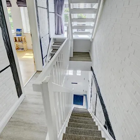 Fewo1846 - Dampfer Alexandra Ii - Urige Mit Zwei Schlafzimmern Am Nordermarkt Im Stadtzentrum *