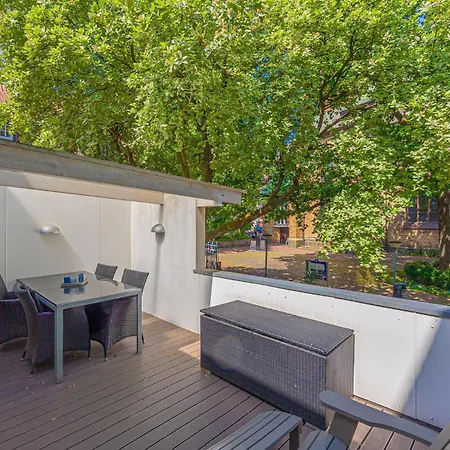 Fewo1846 - Dampfer Alexandra Ii - Urige Mit Zwei Schlafzimmern Am Nordermarkt Im Stadtzentrum Flensburg