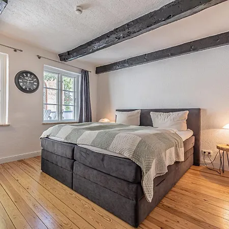 Lejlighed Fewo1846 - Dampfer Alexandra Ii - Urige Mit Zwei Schlafzimmern Am Nordermarkt Im Stadtzentrum *