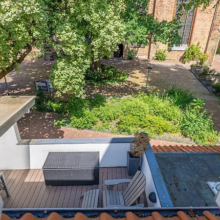 Fewo1846 - Dampfer Alexandra Ii - Urige Mit Zwei Schlafzimmern Am Nordermarkt Im Stadtzentrum