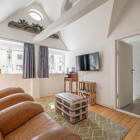 Fewo1846 - Dampfer Alexandra Ii - Urige Mit Zwei Schlafzimmern Am Nordermarkt Im Stadtzentrum