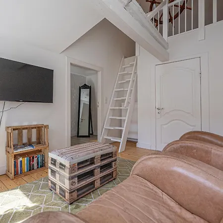 Fewo1846 - Dampfer Alexandra Ii - Urige Mit Zwei Schlafzimmern Am Nordermarkt Im Stadtzentrum Lejlighed *